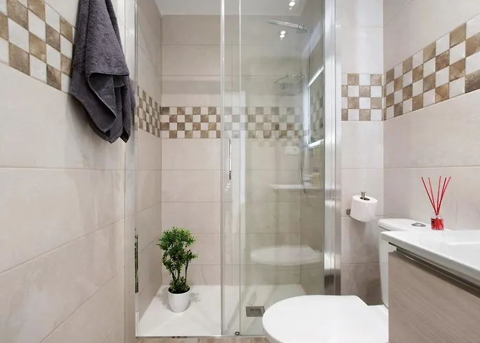 Sunny New In The Center Τορρεμολίνος