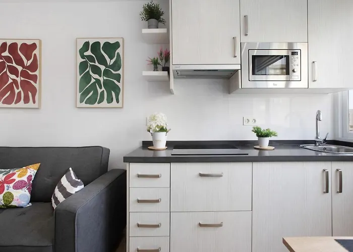 Διαμέρισμα Sunny New In The Center