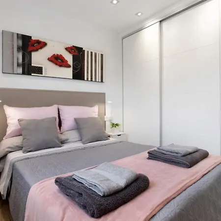 Sunny New In The Center * Торремолінос